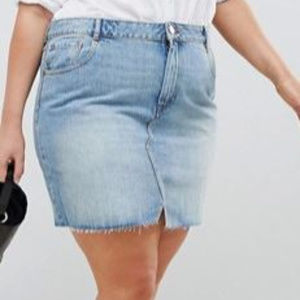 ASOS DESIGN Curve denim pelmet skirt in lightwash